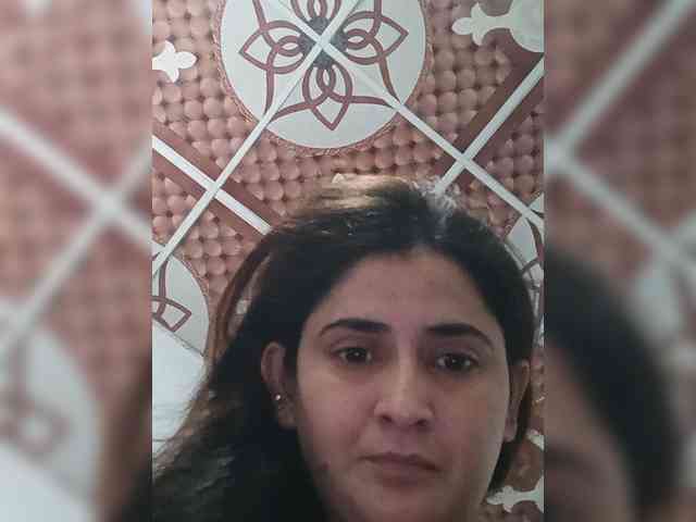 Khadija3 webcam