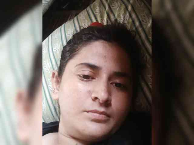 Khadija3 webcam