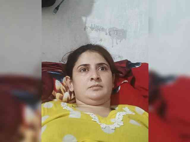 Model: Khadija3