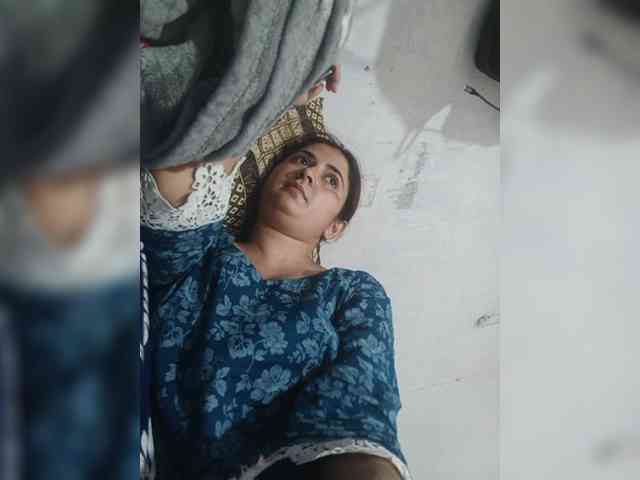 Model: Khadija3