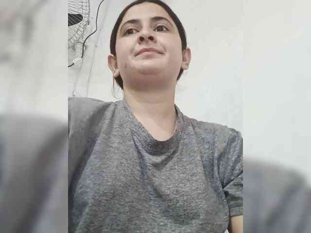 Khadija3 webcam