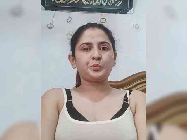 Model: Khadija3