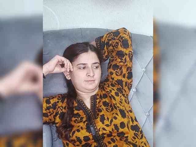 Model: Khadija3
