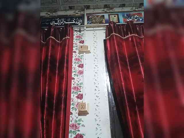 Khadija3 webcam