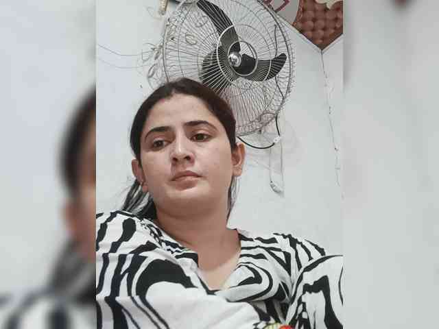 Khadija3 webcam