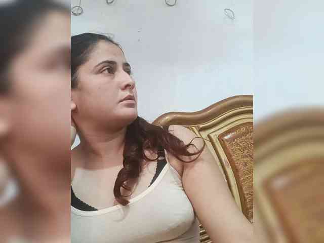 Model: Khadija3