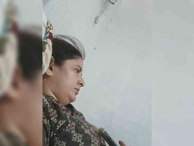 Model: Khadija3