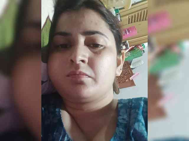 Khadija3 webcam