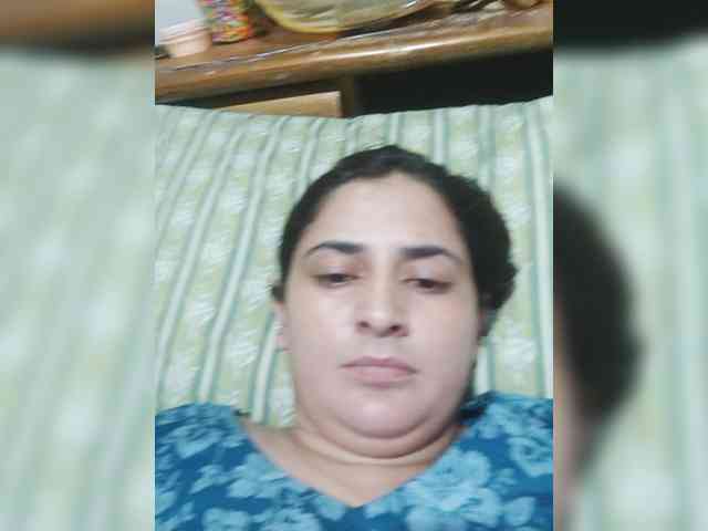 Khadija3 webcam