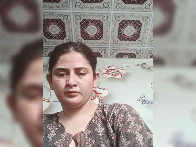Model: Khadija3