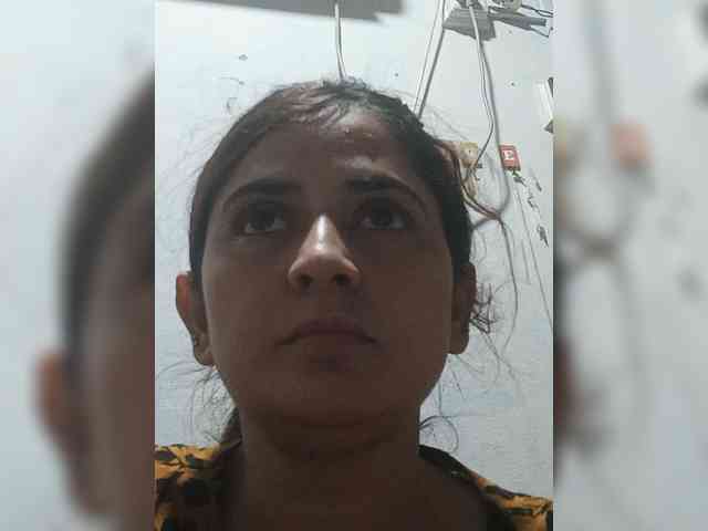 Khadija3 webcam