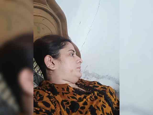Modèle: Khadija3