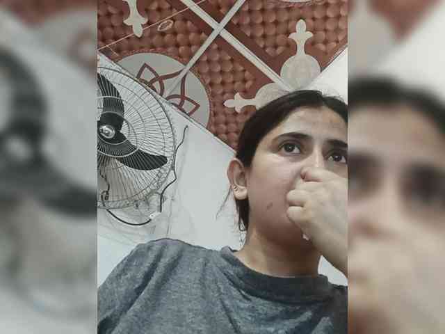 Khadija3 webcam