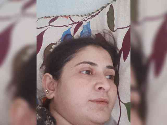 Model: Khadija3