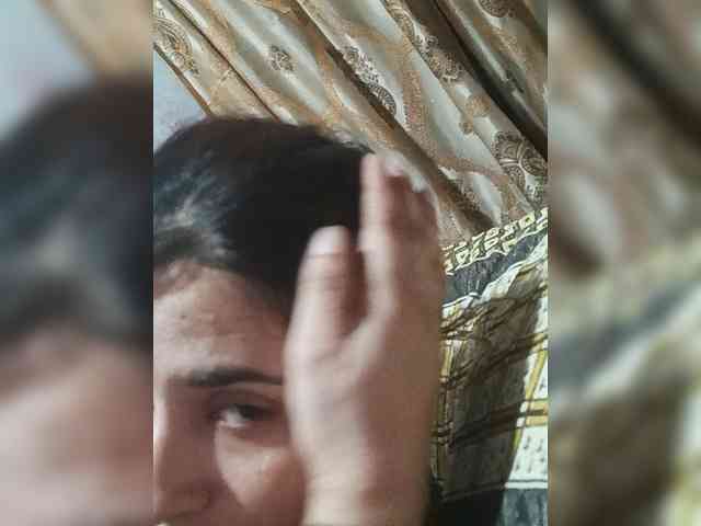 Khadija3 webcam
