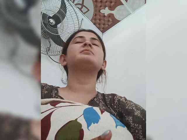 Model: Khadija3