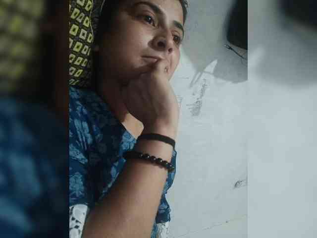 Model: Khadija3