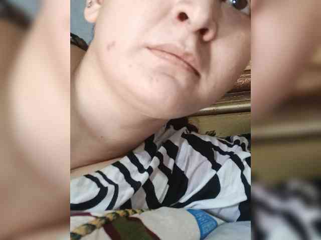 Khadija3 webcam