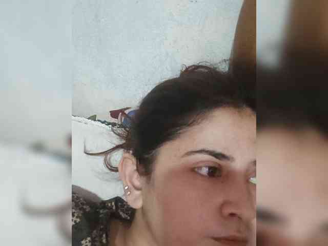 Model: Khadija3