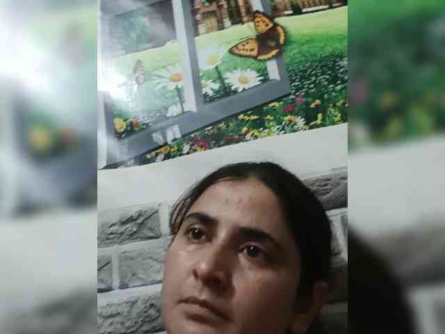 Khadija3 webcam
