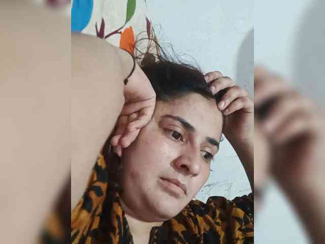 Modèle: Khadija3