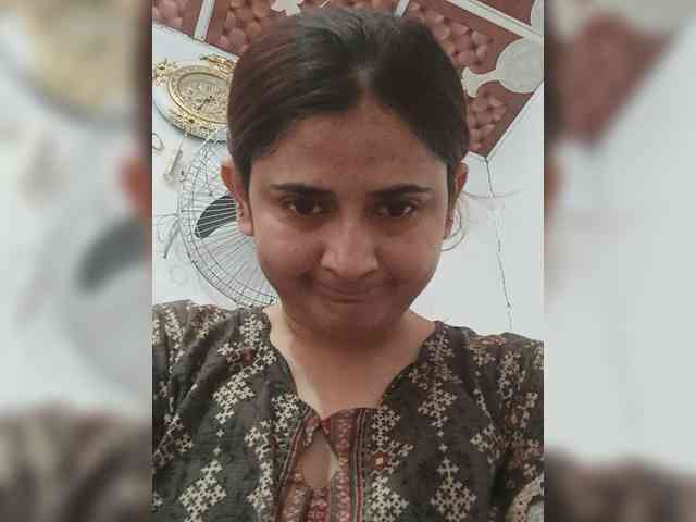 Khadija3 webcam