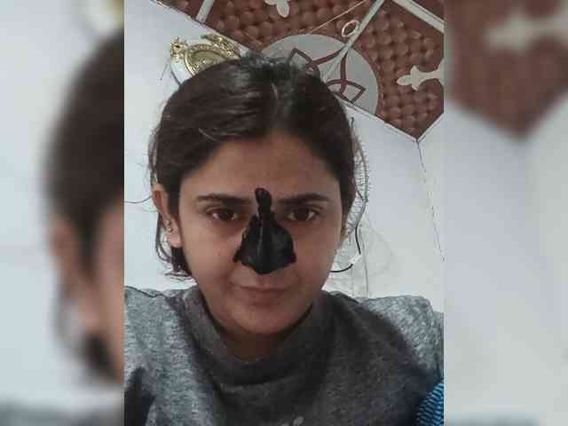 Khadija3 webcam