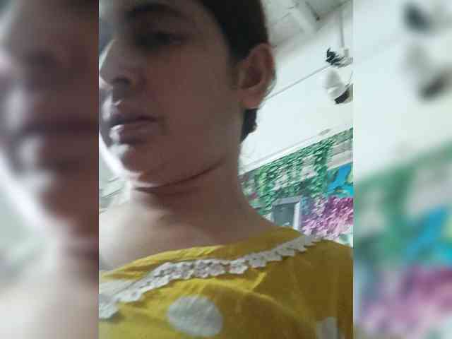 Khadija3 webcam