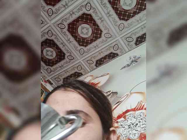 Khadija3 webcam