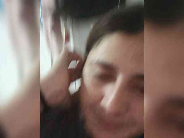 Khadija3 webcam