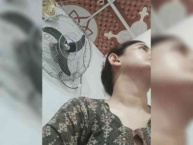 Model: Khadija3