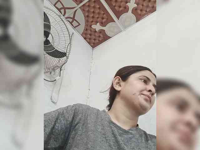Khadija3 webcam