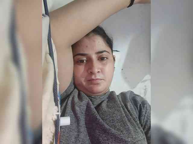 Khadija3 webcam