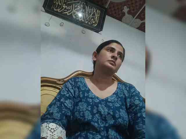 Khadija3 webcam