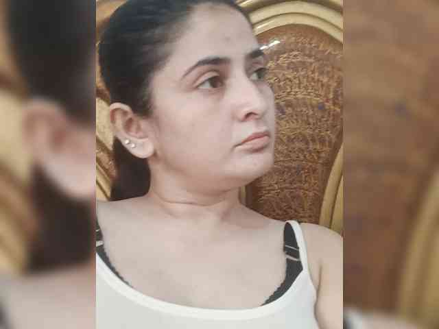Model: Khadija3