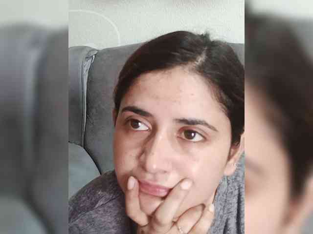 Khadija3 webcam