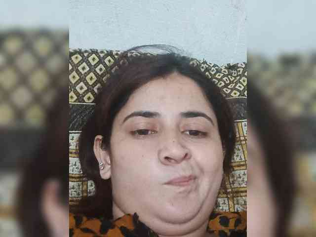 Model: Khadija3
