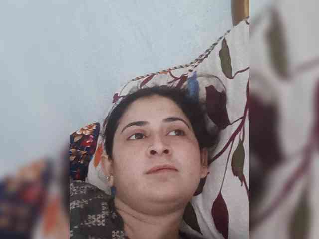 Model: Khadija3