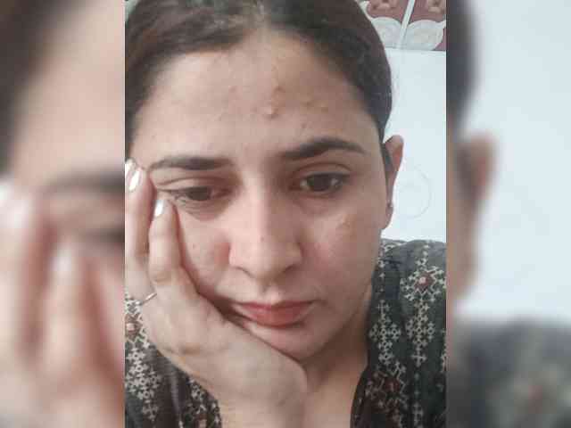 Khadija3 webcam
