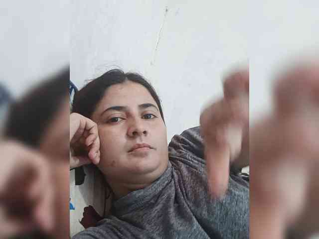 Khadija3 webcam