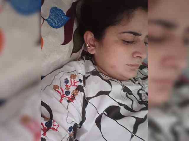 Khadija3 webcam