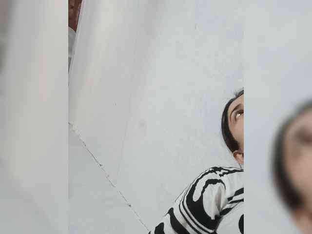 Khadija3 webcam