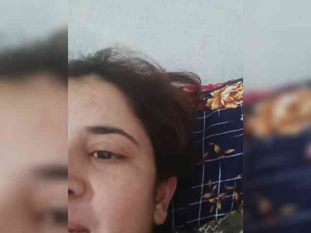 Khadija3 webcam