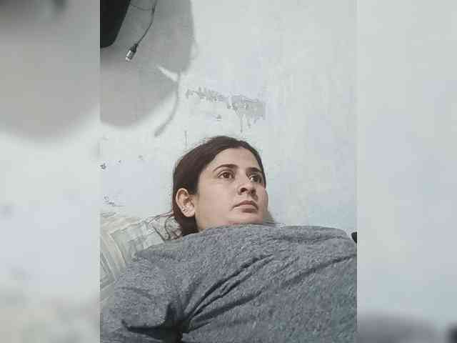Khadija3 webcam