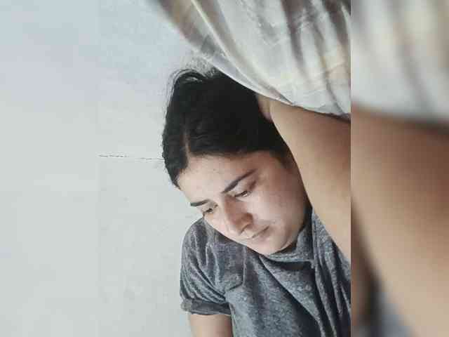 Khadija3 webcam
