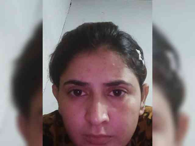 Model: Khadija3