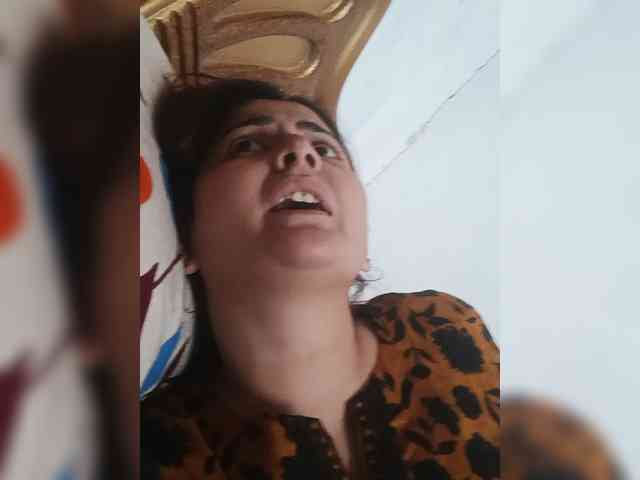 Khadija3 webcam