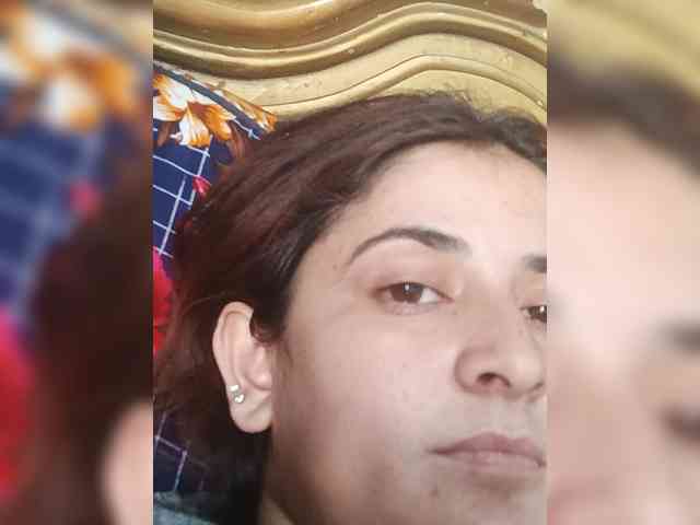 Model: Khadija3