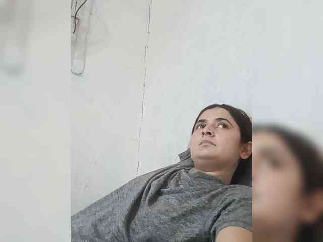 Khadija3 webcam