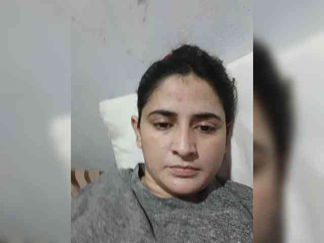 Khadija3 webcam